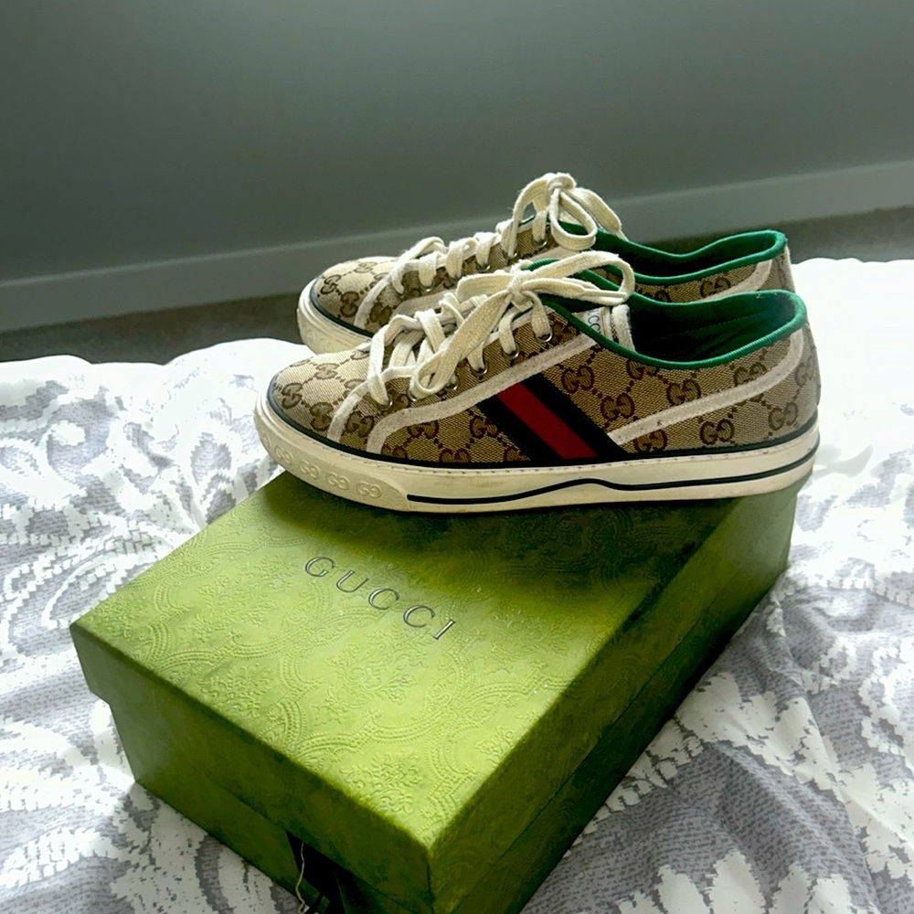 Gucci sneakers